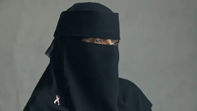 "د هیلې ډله" د سرطان په ناروغۍ د اخته کسانو د تجربو شریکولو یوه موقع وه. 