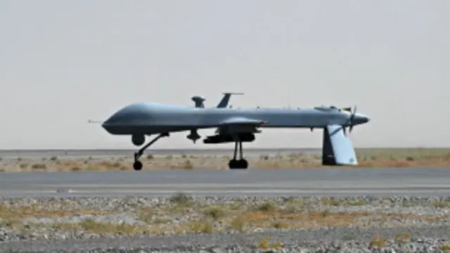 Nopok uysizlar bilan jinsiy aloqa video Qizlar bir-birining ogziga siyadilar