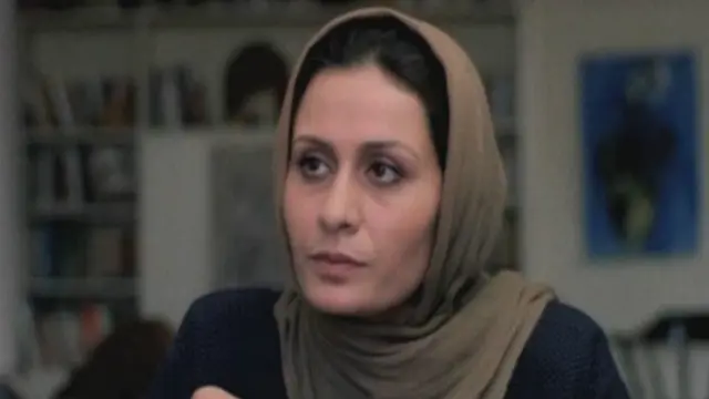 نمایی از فیلم بوی کافور، عطر یاس