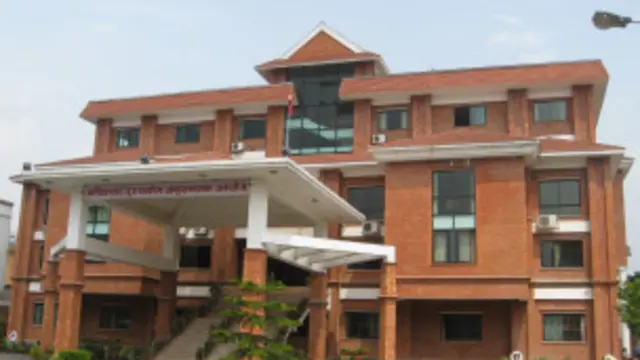 कार्की अख्तियार प्रमुख भएपछि विशेष अदालतमा दर्ता भएको मुद्दा हेर्न भ्याइनभ्याइ भएको बताइएको छ।