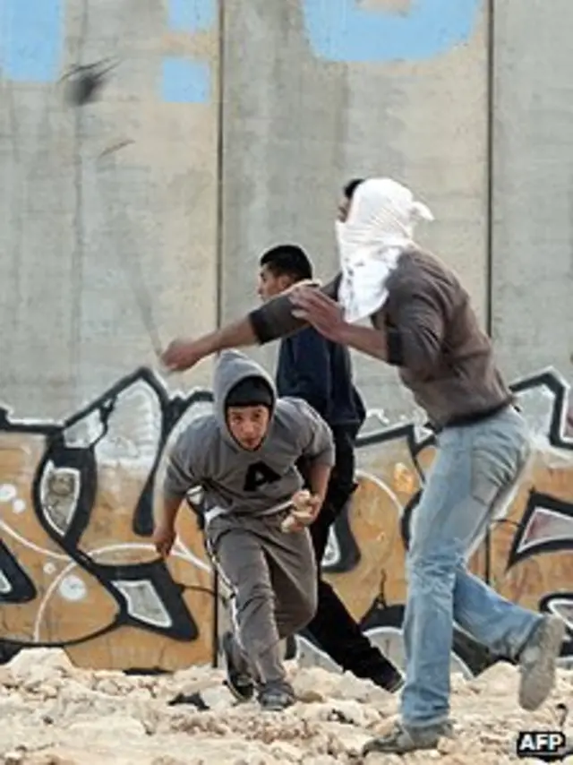 درگیری های مداوم با اسرائیل تلاش ها برای ایجاد کشور فلسطینی را بی اثر کرده است