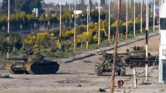 Tank pemerintah Suriah di Homs