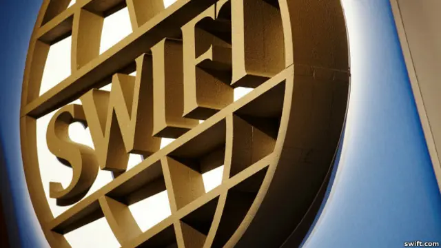 Російська РБК пояснює, що означає введення російського представника до ради директорів SWIFT