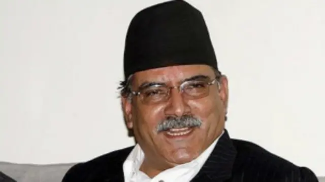 प्रधानमन्त्री के पी ओली माओवादीलाई उपयोग गरी समाप्त पार्ने खेलमा लागेको आरोप प्रचण्डको छ