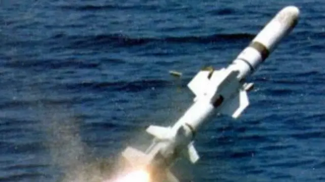 美国UGM-84L潜射“鱼叉”导弹(资料图)