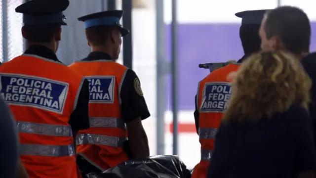 Policiais argentinos viajaram ao Equador