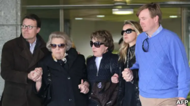 العائلة المالكة