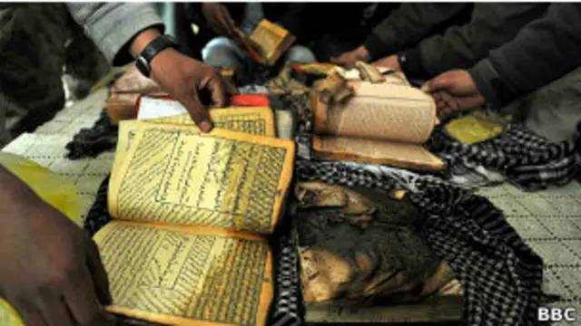 امریکی صدر باراک اوباما قرآن جلائے جانے کے واقعے پر معافی مانگ چکے ہیں