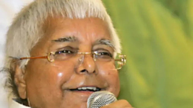 लालू के लिए महराजगंज उपचुनाव कई मायनों में अहम है.