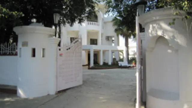 सैफ़ई में मुलायम सिंह यादव का घर