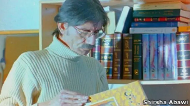  به دلیل مشخصات صدای ظاهر هویدا، کمتر کسی می توانست او را تقلید کند
