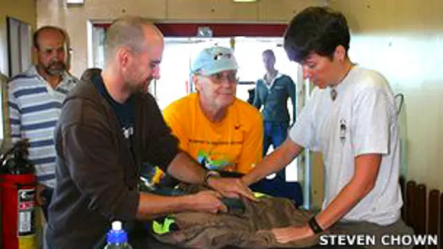 Verificación del equipaje y ropas de visitantes a la Antártida