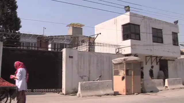 مذہبی منافرت کی بِنا پر احمدی برادری کی عبادت گاہوں کو بھی نشانہ بنایا جاتا ہے