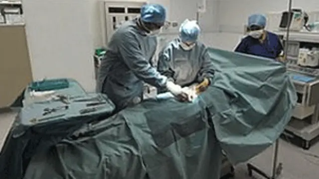 समय रहते पता चल जाए तो सर्जरी के जरिए किडनी कैंसर को ठीक किया जा सकता है