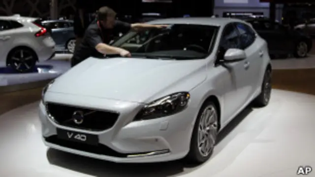 Airbag para peatones