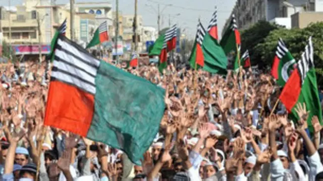 جھنگ میں فرقہ واریت سیاست پر اثر انداز ہوتی ہے