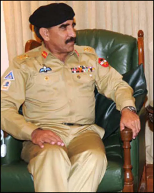 جنرال ظهیر الاسلام عباسي د واک واګې تر لاسه کولو پلان درلود
مشاهدالله خان