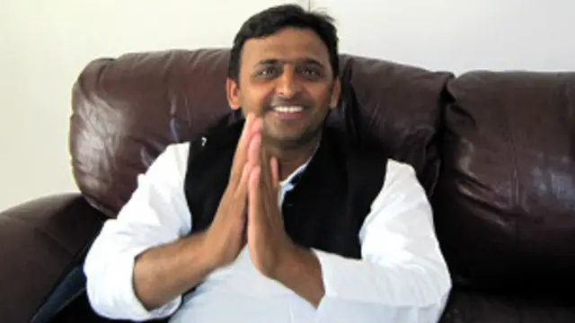 अखिलेश यादव