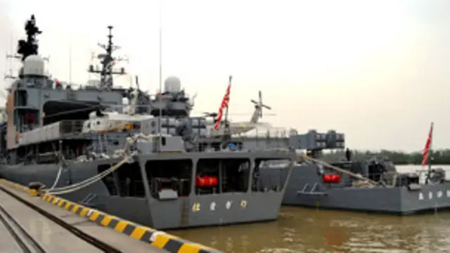 Chiến hạm Nhật Bản trong một chuyến thăm Hải Phòng