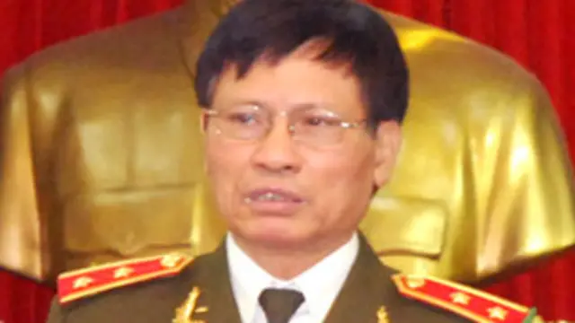 Ông Hoàng Kông Tư