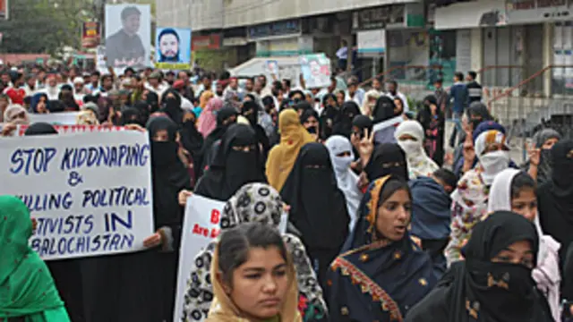 لاپتہ افراد کے لواحقین کی ریلی