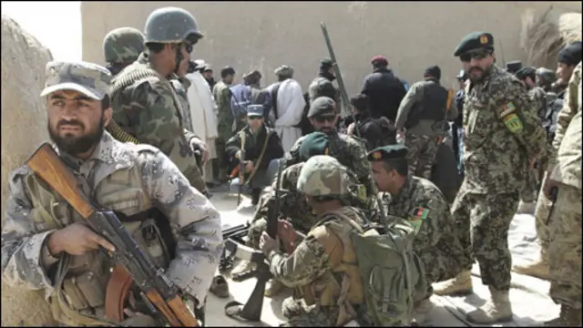 افغانستان کی ساڑھے تین لاکھ افواج کی تنخواہوں کا دار و مدار غیر ملکی امداد پر ہے