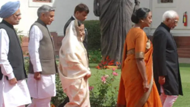 मनमोहन सिंह और नेता