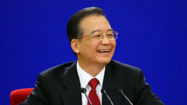 Thủ tướng Ôn Gia Bảo trong cuộc họp báo