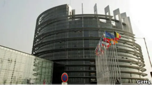 وزرای امور خارجه کشورهای عضو اتحادیه اروپا در آخرین نشست خود از "نقض حقوق بشر" در ایران انتقاد کردند