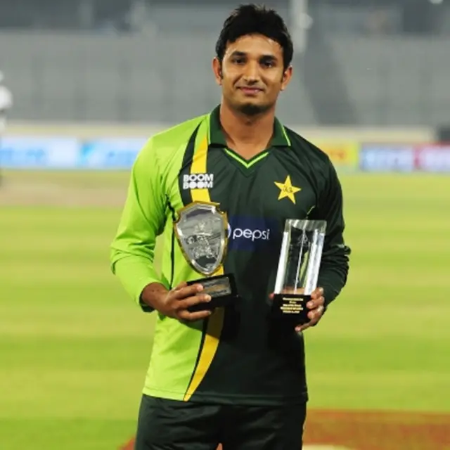 پاکستانی بالر اعزاز چيمه د لوبې غوره لوبغاړی ونومول شو، هغه څلور سریلنکايي لوبغاړي وسوځول. 