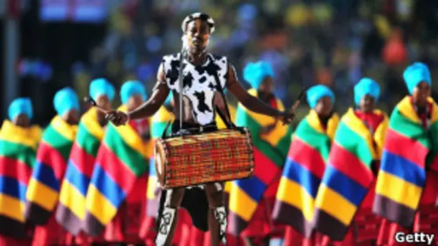 Việc Nam Phi giành quyền đăng cai World Cup 2010 có phần đóng góp quan trọng của ông Mandela