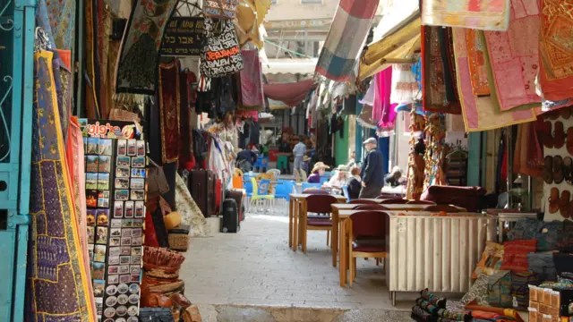 بازار بخش مسیحیان