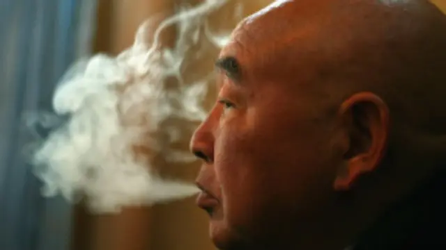 NLD ကိုယ်စားလှယ်လောင်းတွေကို သူ့နယ်ဘက်မှာ စည်းရုံးရေး မလုပ်ဖို့ ဦးဇခုန်တိန့်ယိန်းက တရားဝင်စာ ထုတ်ပြီး တားမြစ်ခဲ့