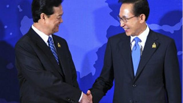 Thủ tướng Nguyễn Tấn Dũng và Tổng thống Lee Myung-bak