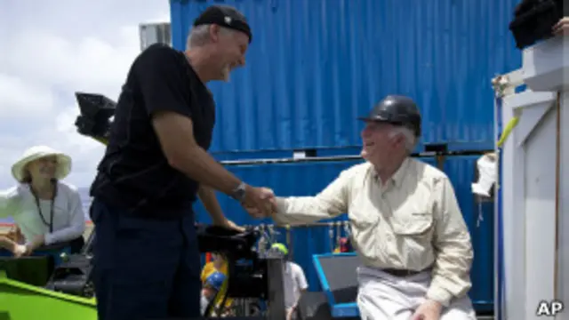 Кэмерон и Уолш