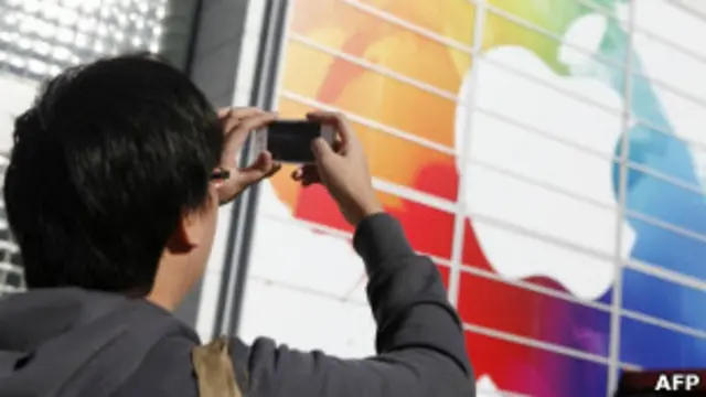 Apple готова заплатить рассерженным австралийцам, но обвинения в обмане отвергает