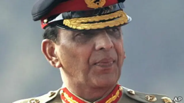 "زما د دندې موده د ۲۰۱۳ کال په نومبر مياشت کې پای ته رسېږي او په دغه ورځ به زه دنده پرېږدم.