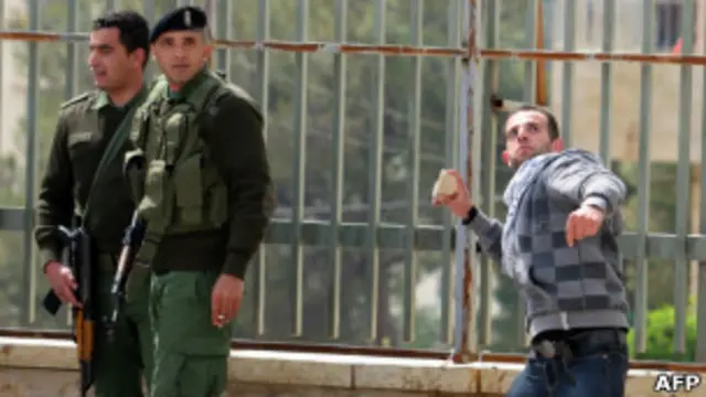 فلسطینیان در سالروز یوم الارض با نیروهای اسرائیلی درگیر شدند