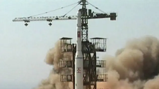 美国和其他一些国家说,朝鲜的卫星发射不过是测试弹道导弹的借口