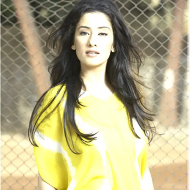 मणिरत्नम की फिल्म 'बॉंबे' में कोइराला के अभिनय की खासी तारीफ हुई थी.