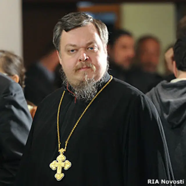 Протоиерей Чаплин год назад выступал против перезахоронения Ленина, а теперь предлагает проверить его труды на предмет экстремизма