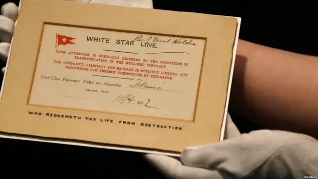 ये है टाइटैनिक का एक फर्स्ट क्लास टिकट. जो है इंग्लैंड के लीवरपूल म्यूज़ियम में. यह टिकट रेवरेंड जे स्टुअर्ड होल्डन के नाम पर जारी हुआ था.