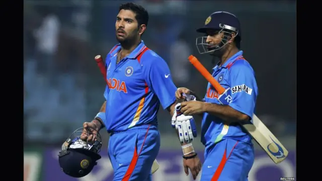 भारतीय बैटिंग फिर लड़खड़ाई, स्कोर एक समय 99/4 हो गया था. एक बार फिर युवराज ने नॉटआउट अर्धशतकीय पारी लगाकर पाँच विकेट से जीत दिलाई.