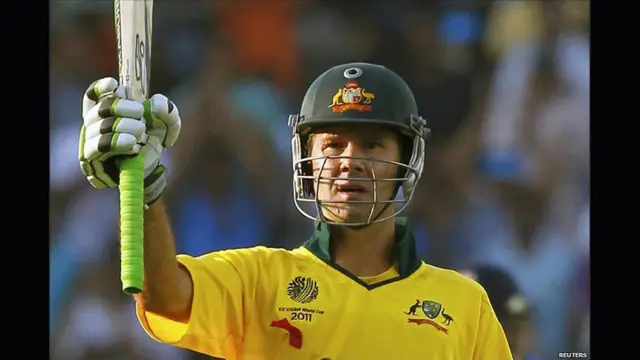 क्वार्टर फ़ाइनल में अहमदाबाद में भारत के सामने था – विश्व चैंपियन ऑस्ट्रेलिया जिसने पहले बल्लेबाज़ी कर भारत के सामने जीत के लिए 251 रन का लक्ष्य रखा. कप्तान रिकी पोंटिंग ने 104 रन बनाए.