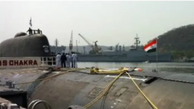 الغواصة الروسية الصنع من الجيل الثالث من الغواصات المقاتلة