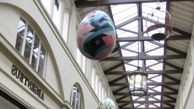 The Racing Green karya Sinta Tantra