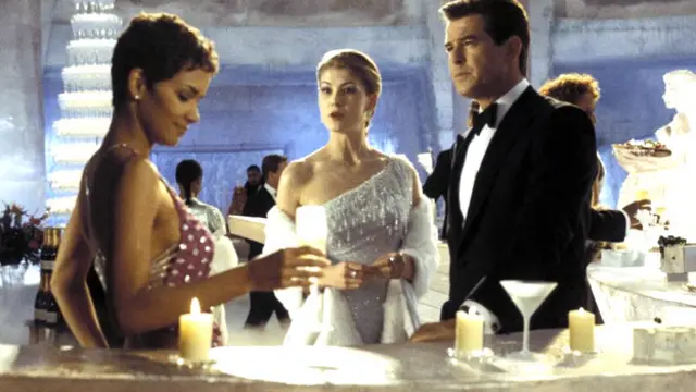 'जेम्स बॉन्ड' सीरीज के 50 साल