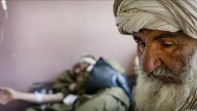 په افغانستان کې د ۲۰۰۰ روغتونونو او روغتيايي مرکزونو تر څنگ سلگونه خصوصي روغتونونه هم جوړ شوي.