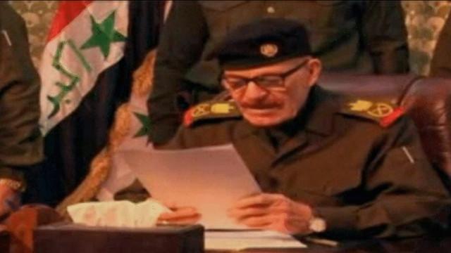 يعد نائب الرئيس العراقي السابق عزة إبراهيم الدوري أبرز المسؤولين العراقيين السابقين المطلوبين الذين لم يقعوا في قبضة قوات التحالف

