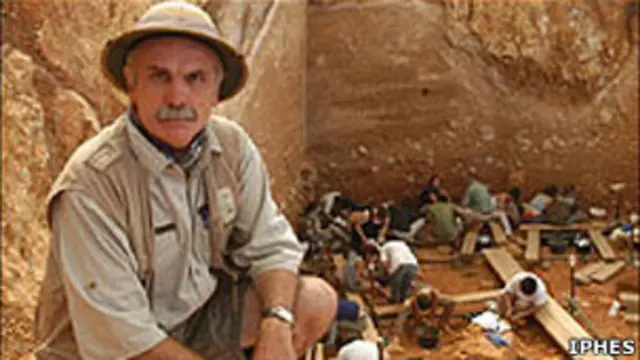 Arqueólogos modernos